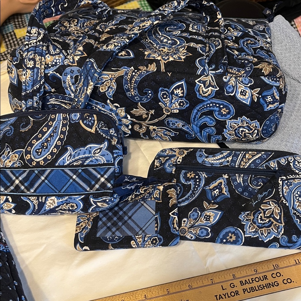 Vera Bradley Java Blue Navy and Tan 4 pc set Patterned Bags